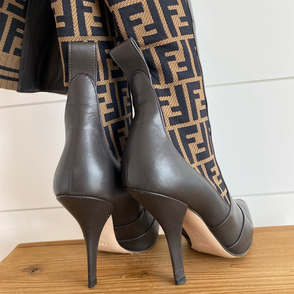Fendi Black and Brown Over the Knee Boots - Picture 4 of 7